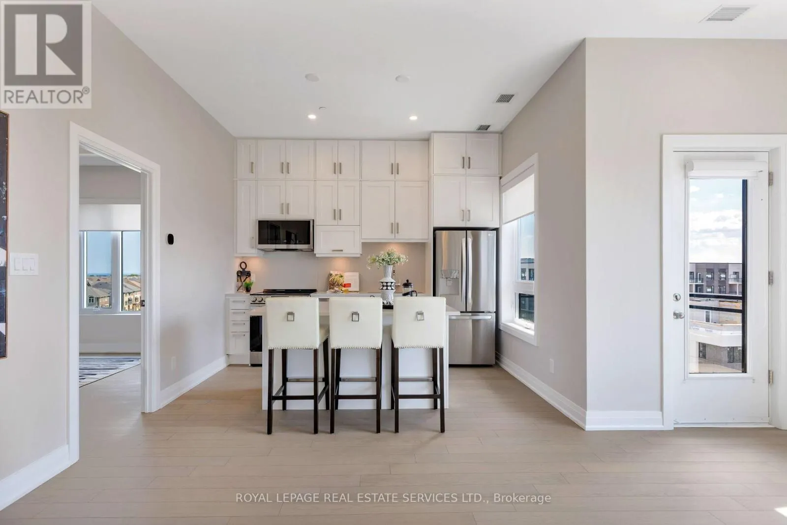 503 - 3285 CARDING MILL TRAIL