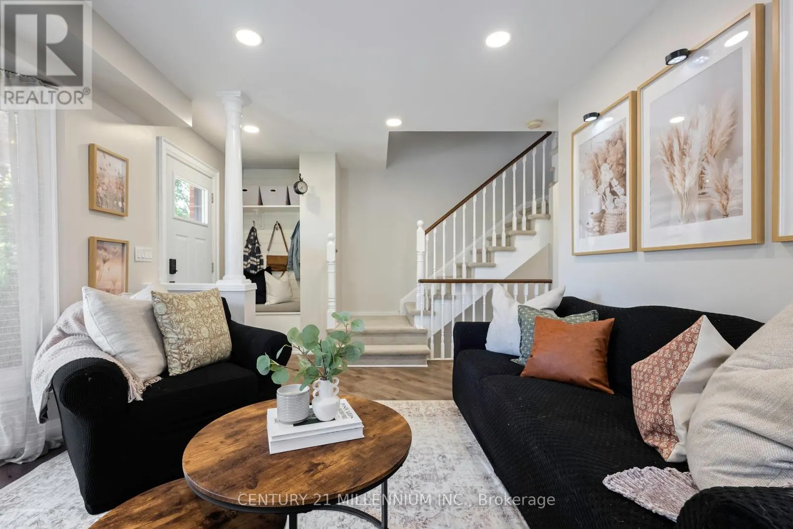 335 DOGWOOD STREET