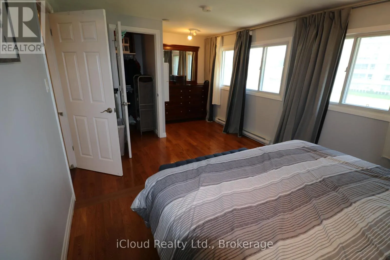 57 JOHN CABOT WAY