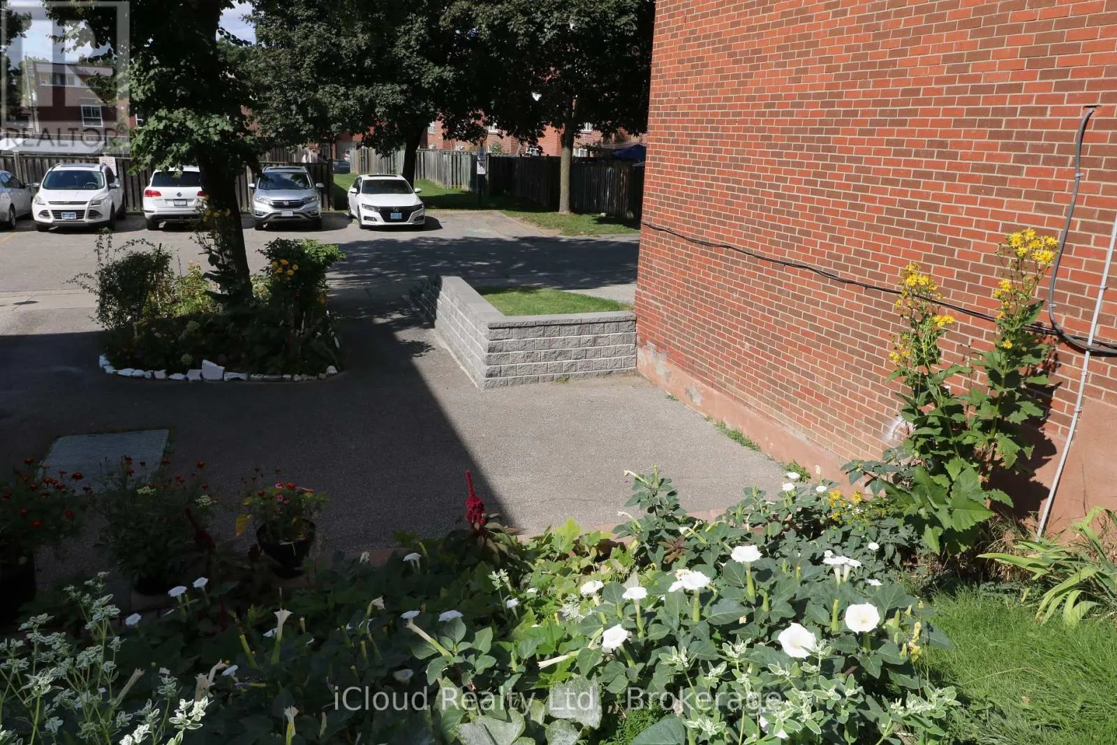 57 JOHN CABOT WAY