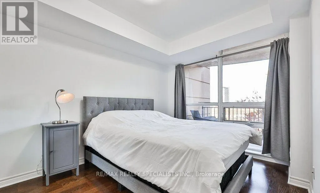 304 - 2379 CENTRAL PARK DRIVE