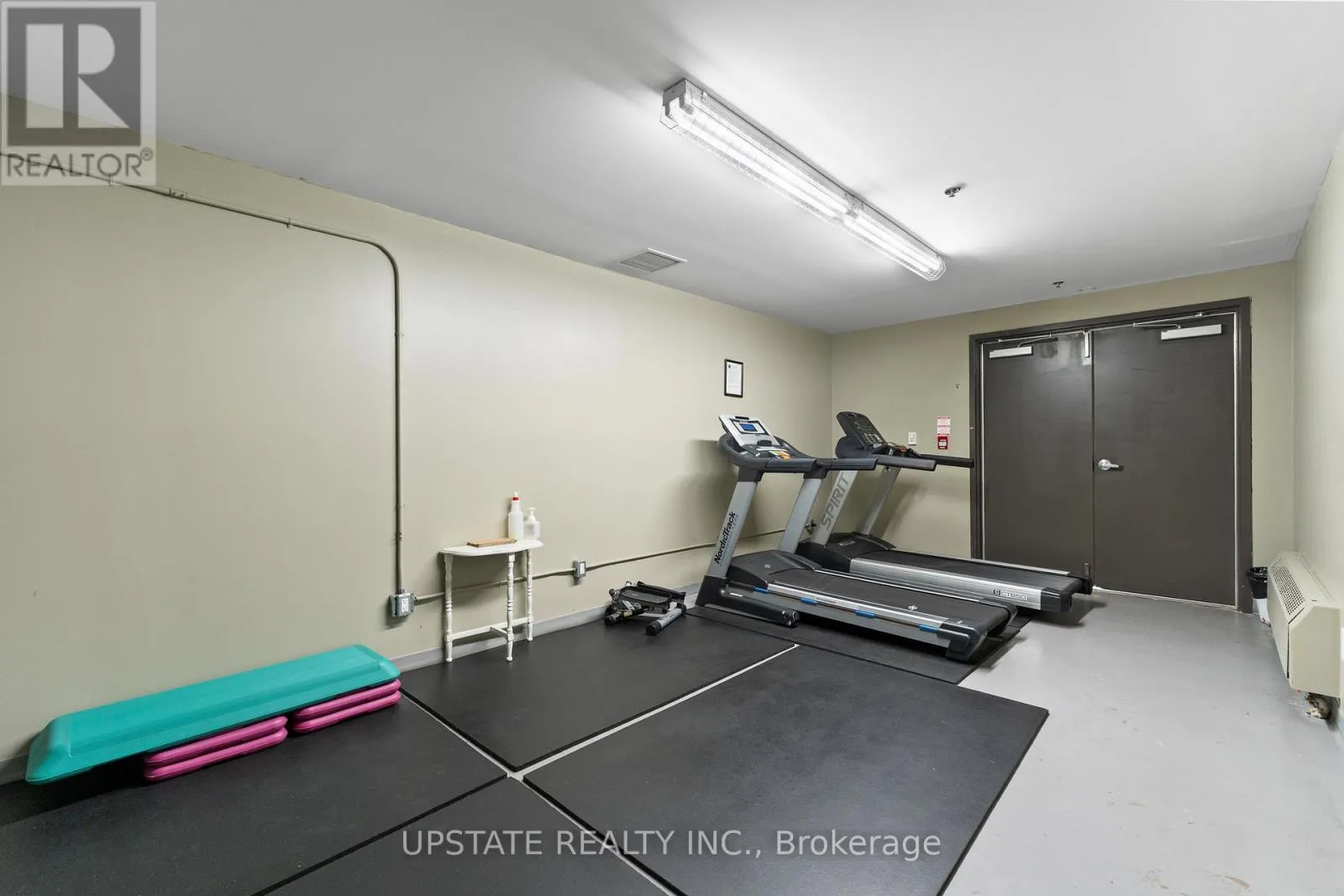 430 - 5317 UPPER MIDDLE ROAD