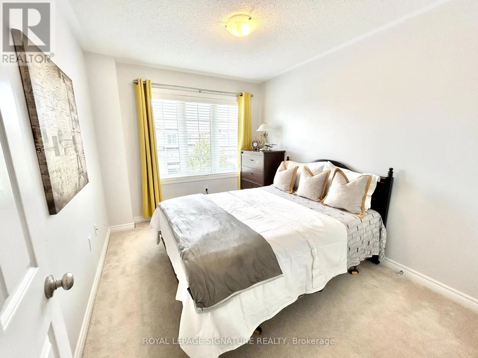 10 ZANETTA CRESCENT
