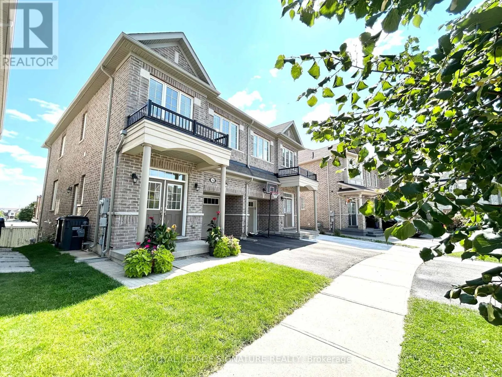 10 ZANETTA CRESCENT