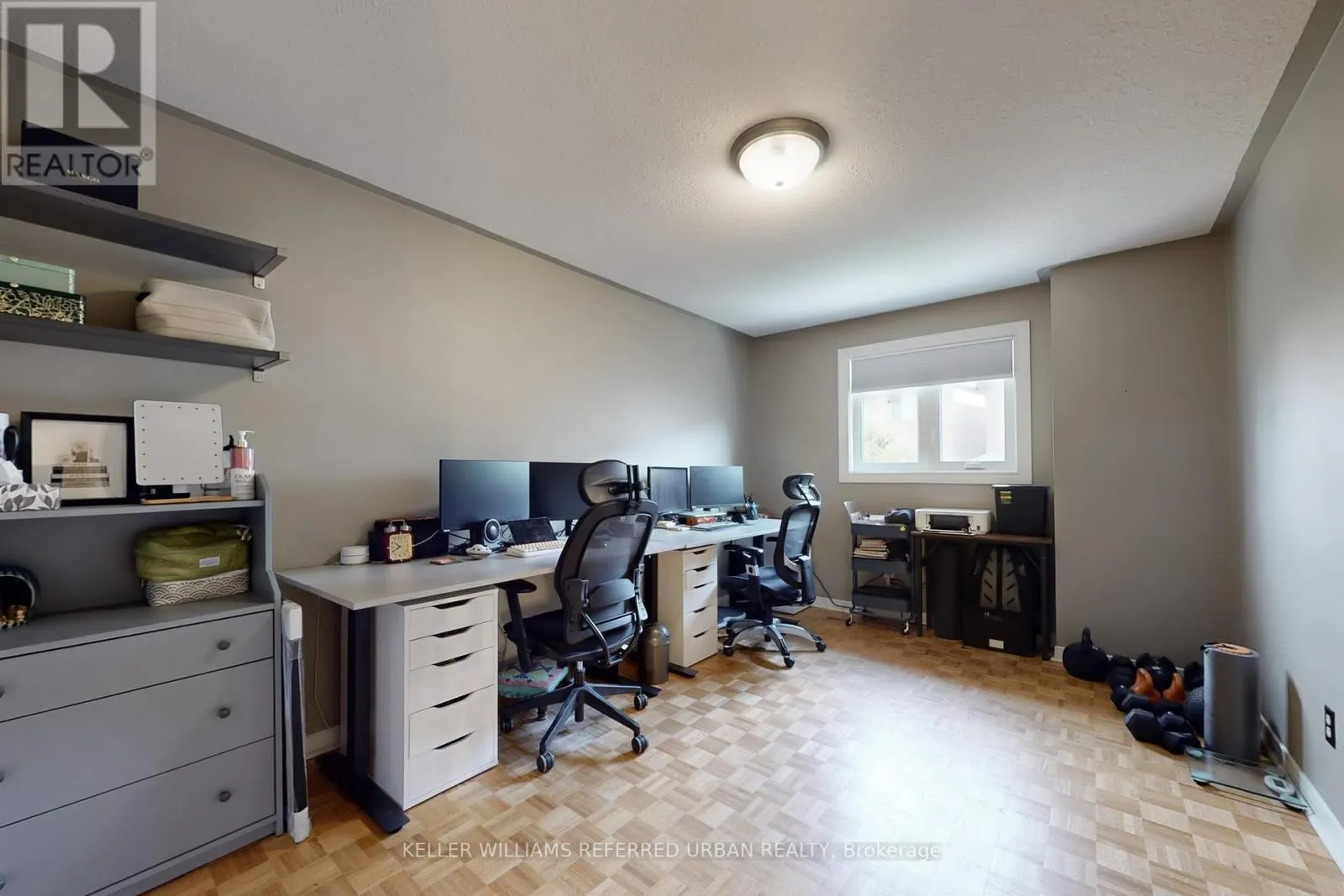 4489 GLADEBROOK CRESCENT