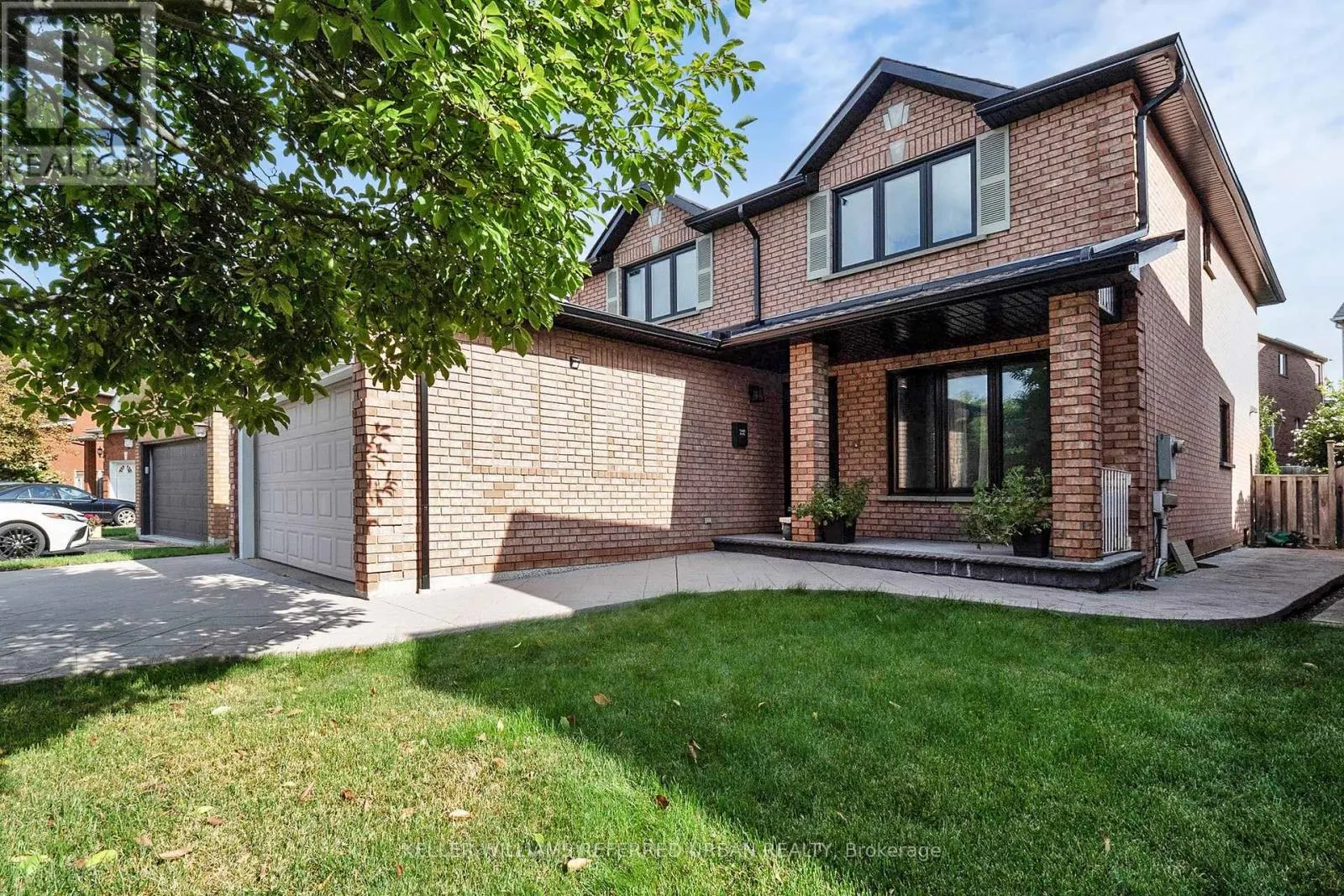 4489 GLADEBROOK CRESCENT