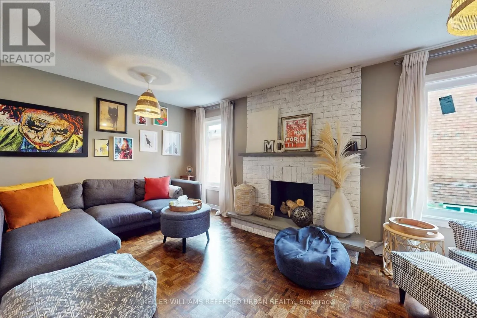 4489 GLADEBROOK CRESCENT
