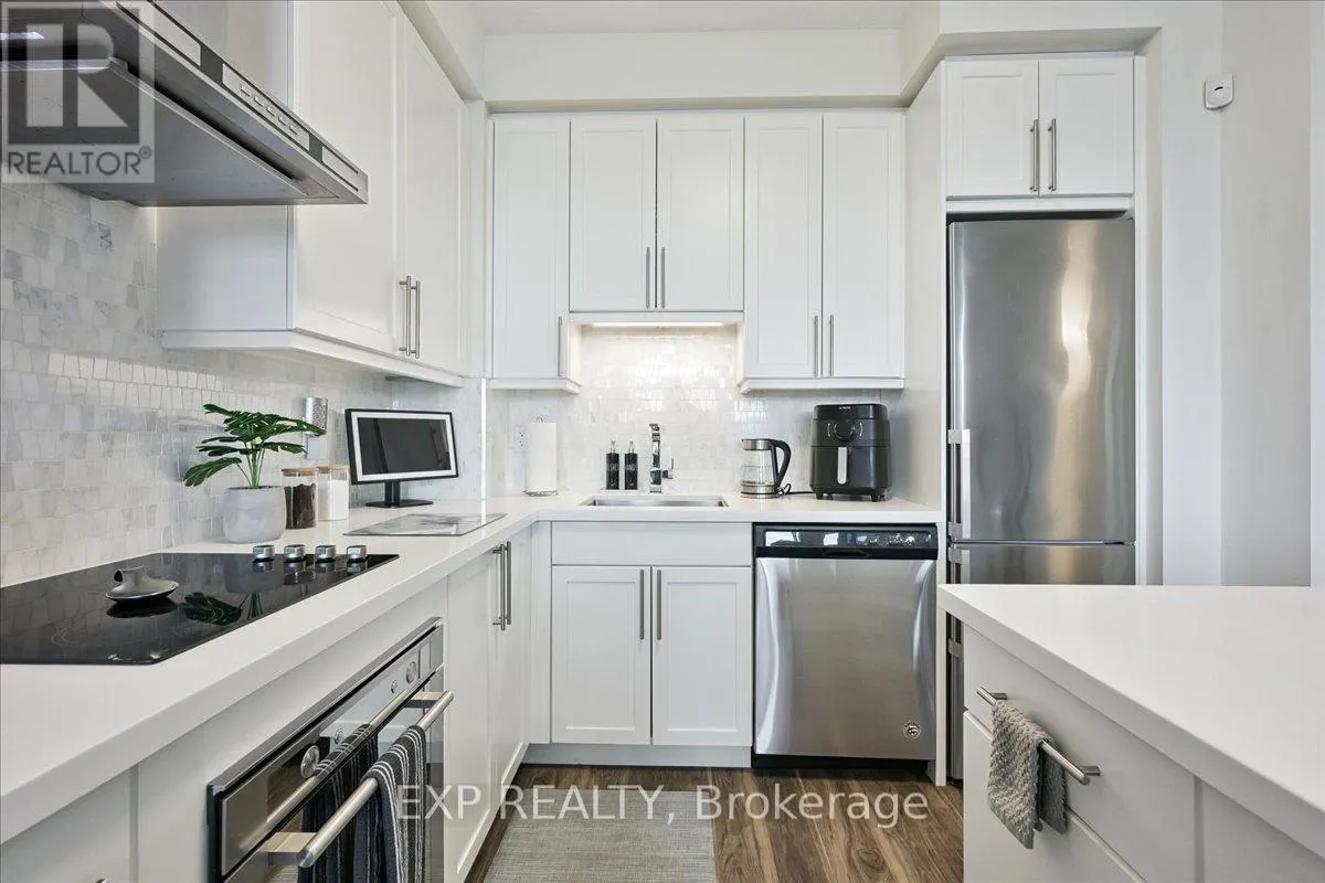 913 - 2093 FAIRVIEW STREET