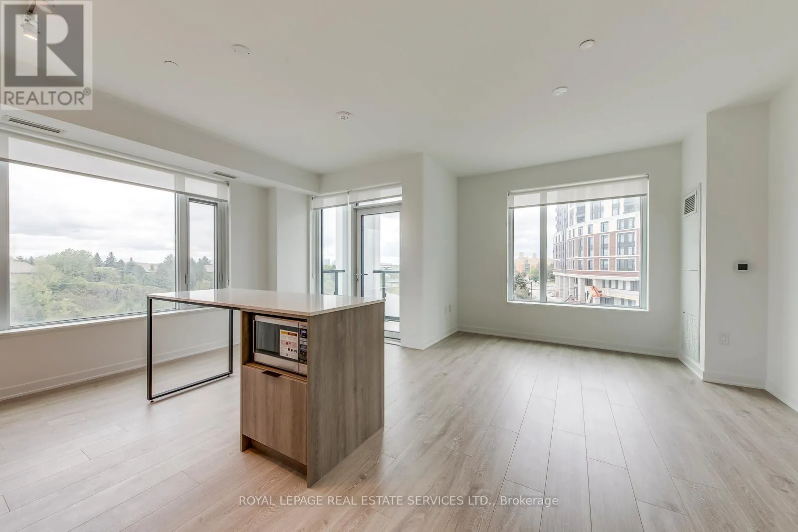 314 - 2495 EGLINTON AVENUE W