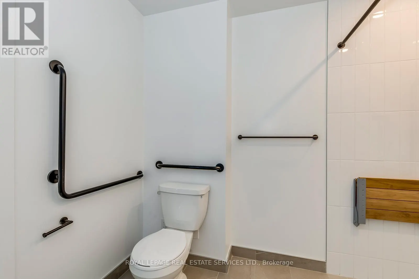 314 - 2495 EGLINTON AVENUE W