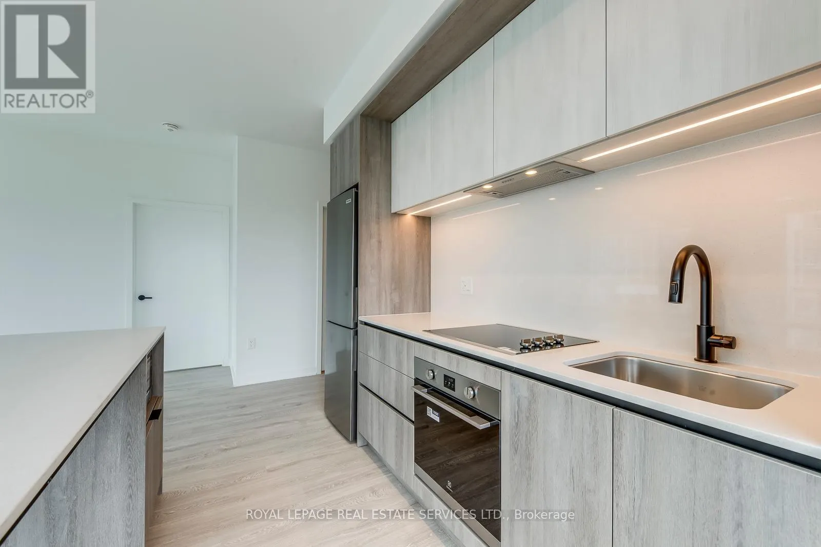 314 - 2495 EGLINTON AVENUE W