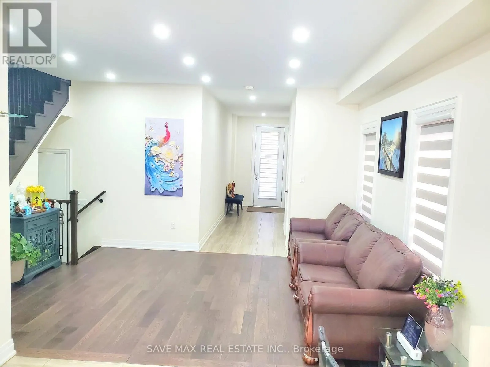 14 LOLLARD WAY