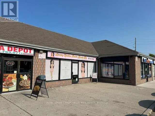 5 - 220 WEXFORD ROAD