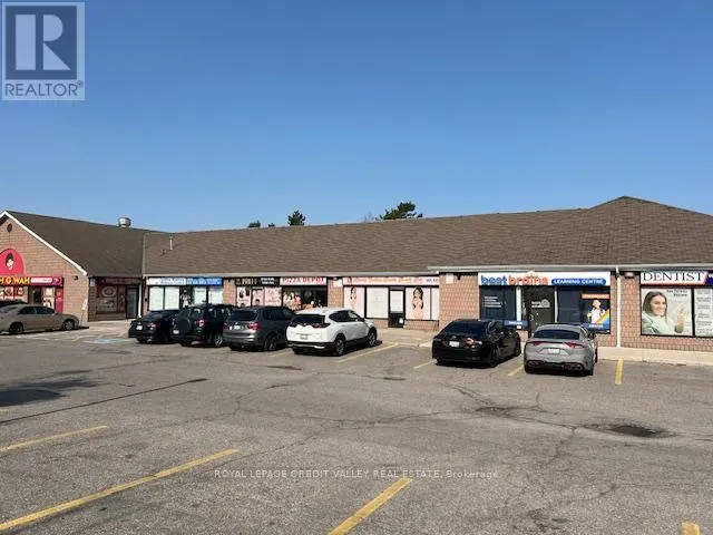 5 - 220 WEXFORD ROAD