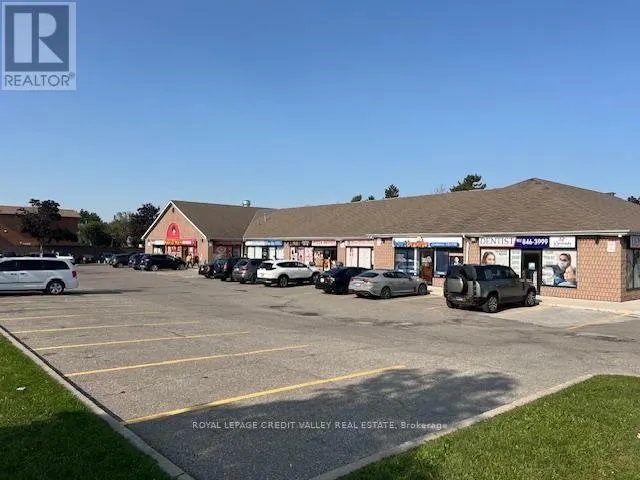 5 - 220 WEXFORD ROAD