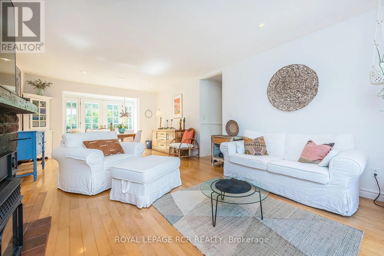 114 KENNEDY ROAD