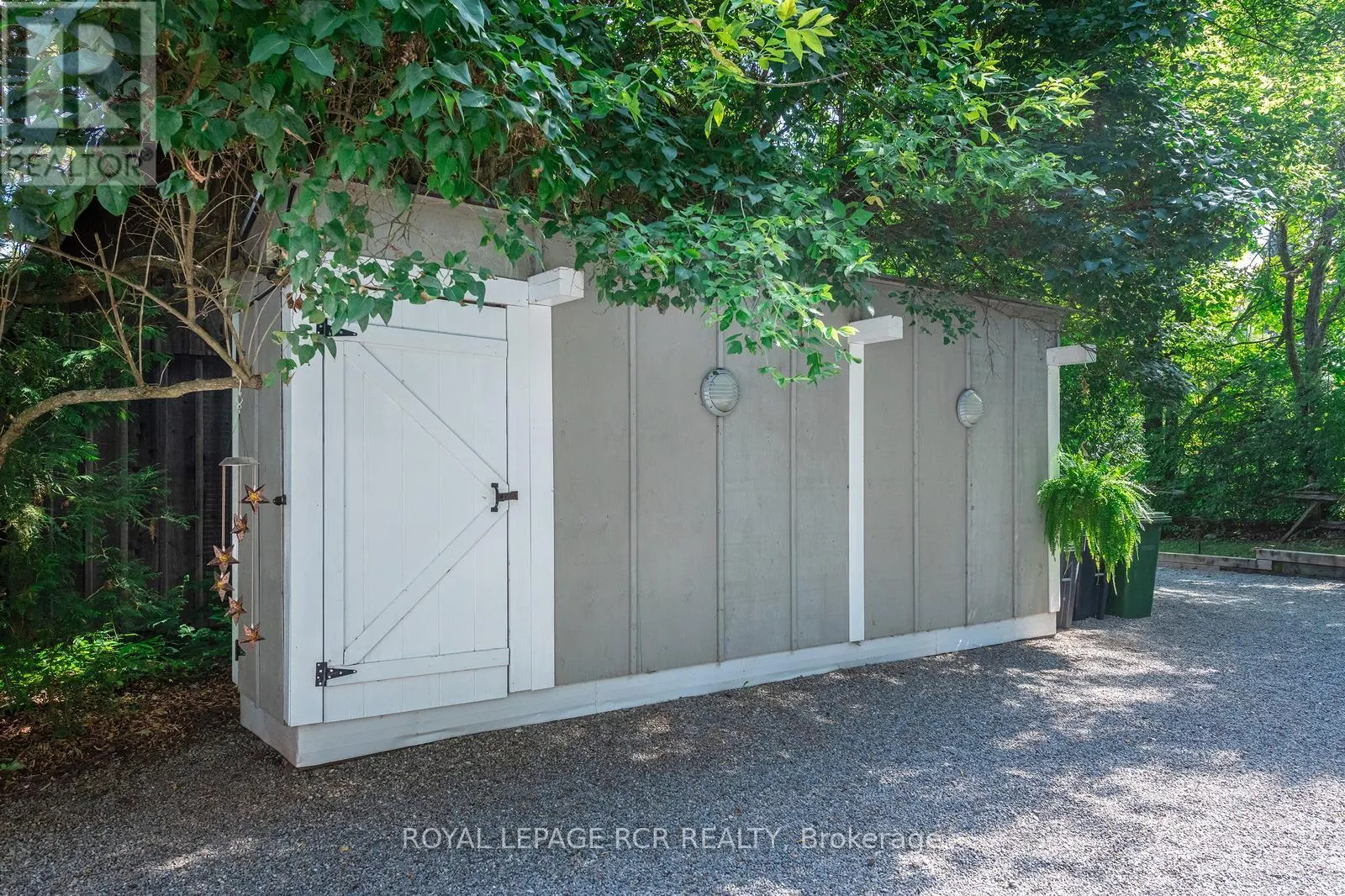 114 KENNEDY ROAD