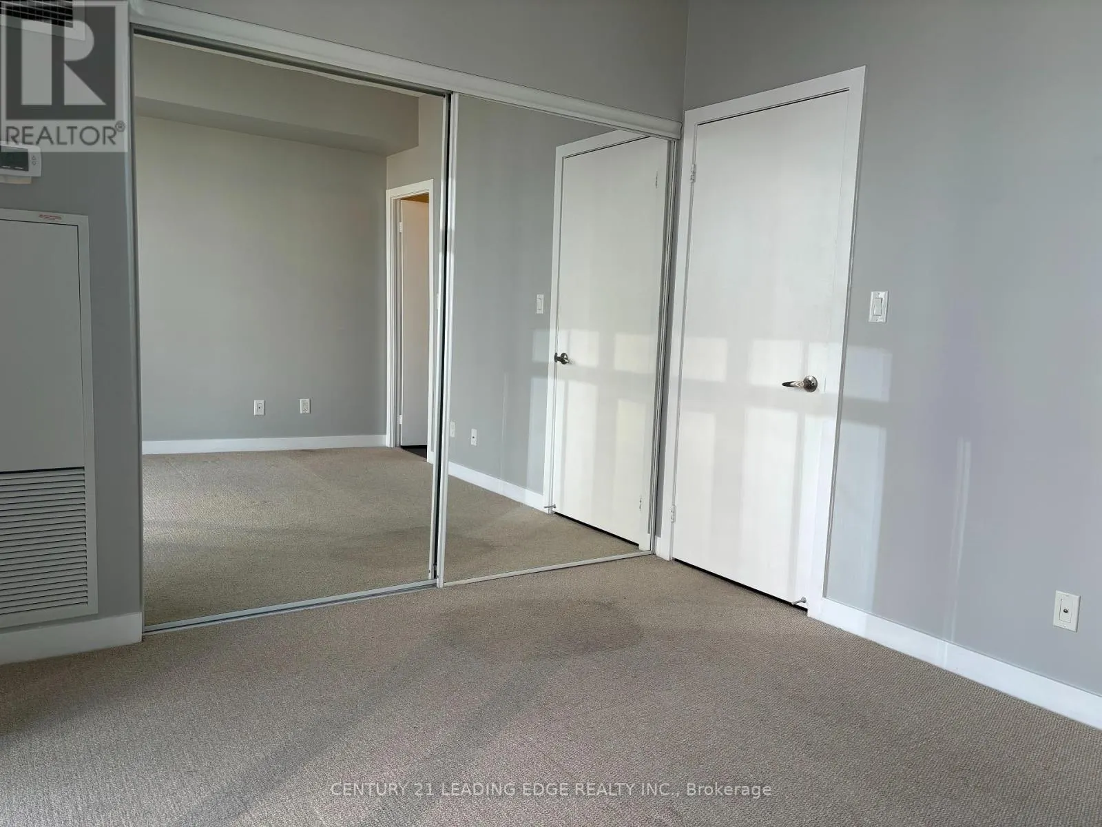 2902 - 4065 BRICKSTONE MEWS