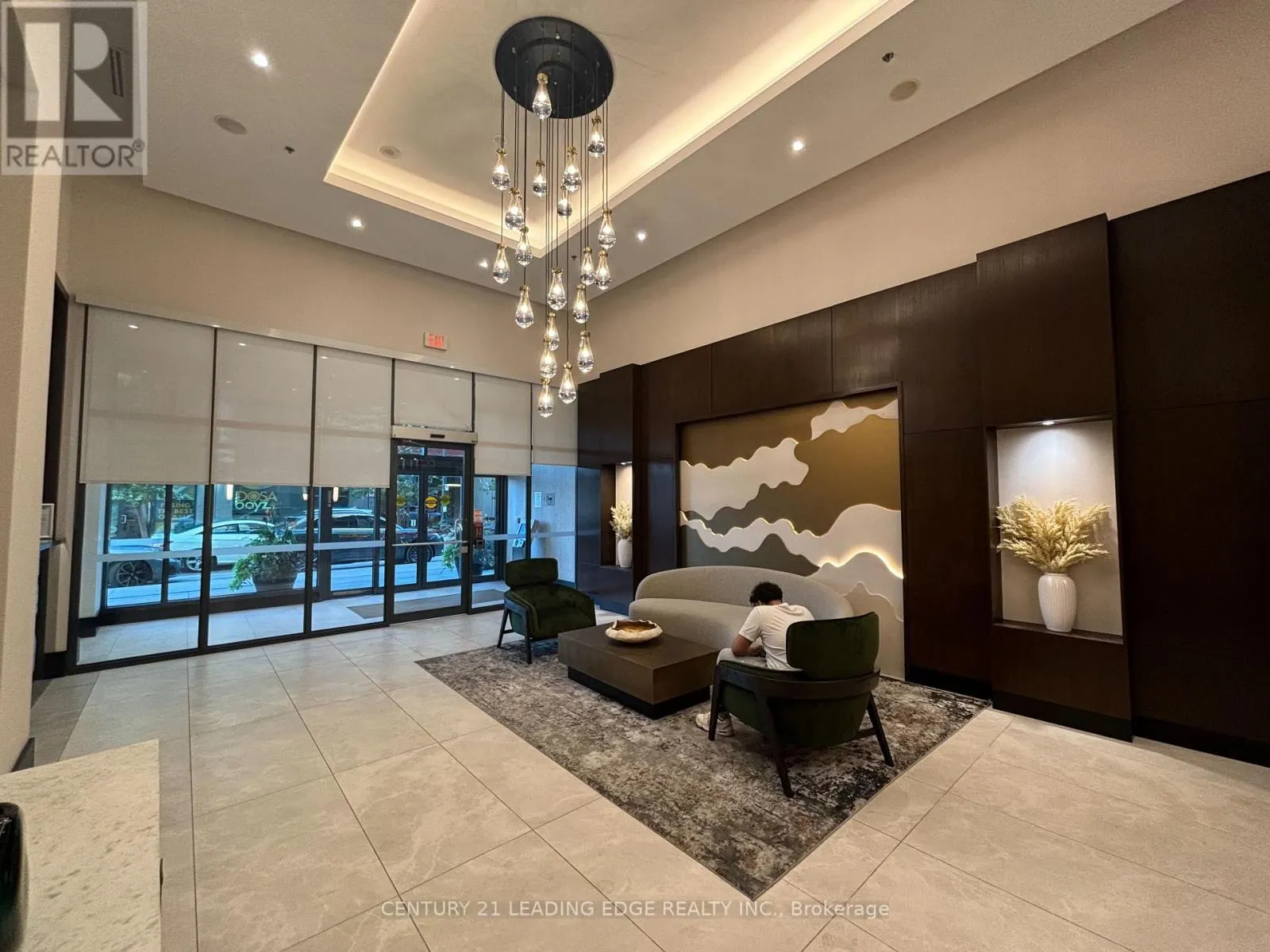 2902 - 4065 BRICKSTONE MEWS