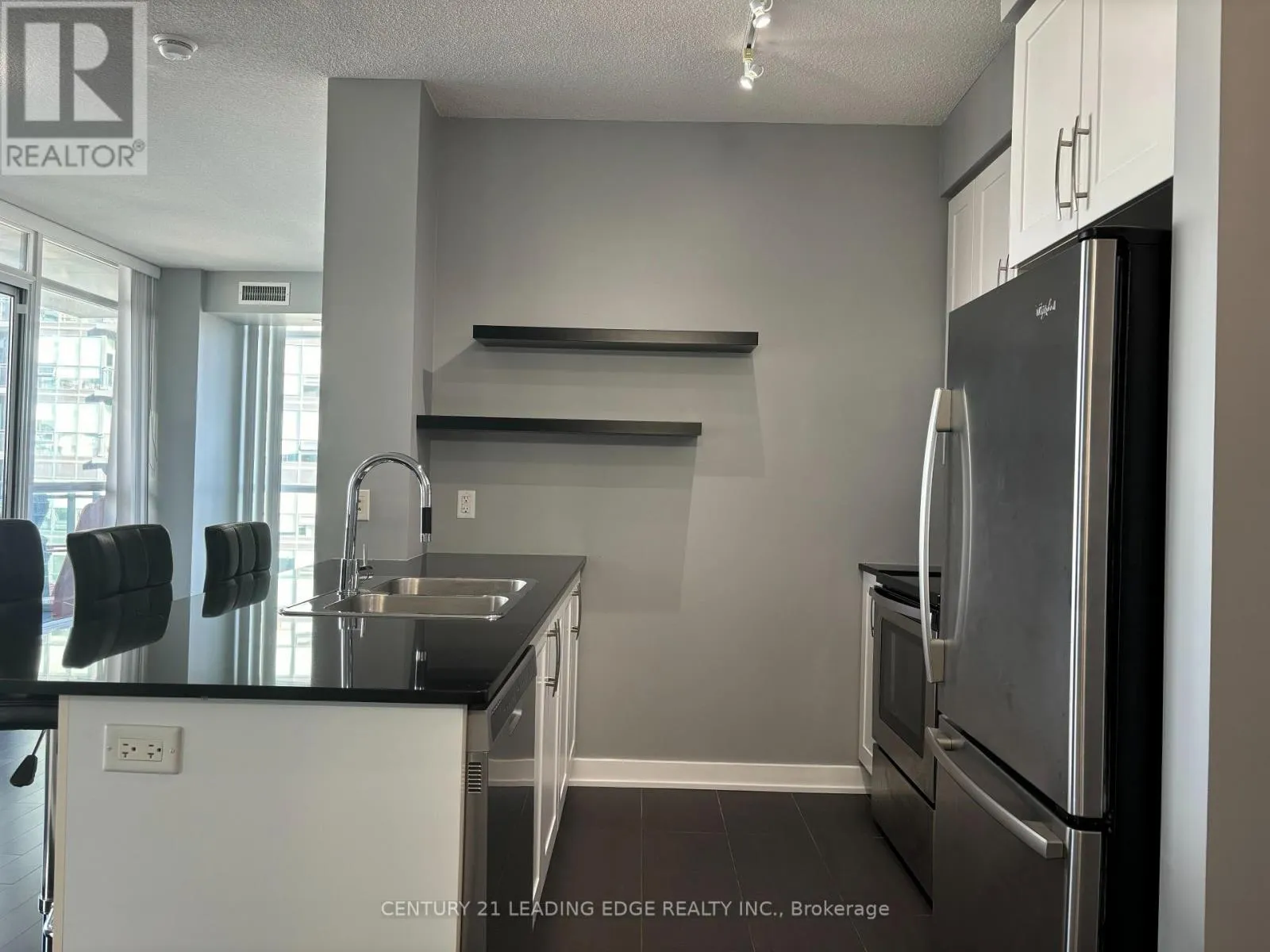 2902 - 4065 BRICKSTONE MEWS