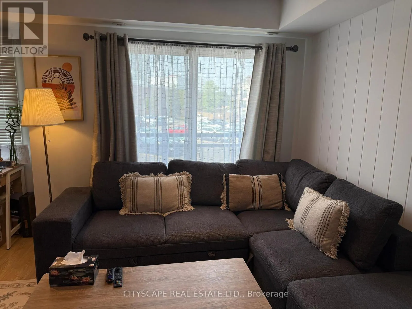 10 - 4620 GUILDWOOD WAY