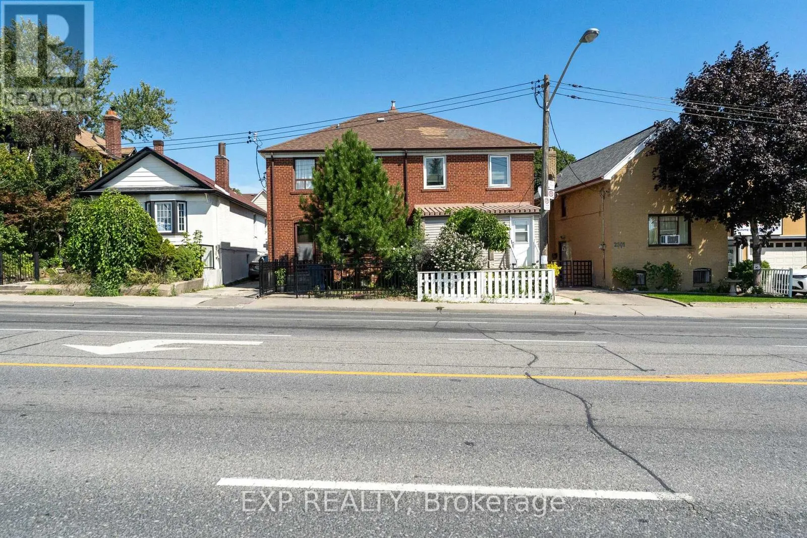 2505 DUFFERIN STREET