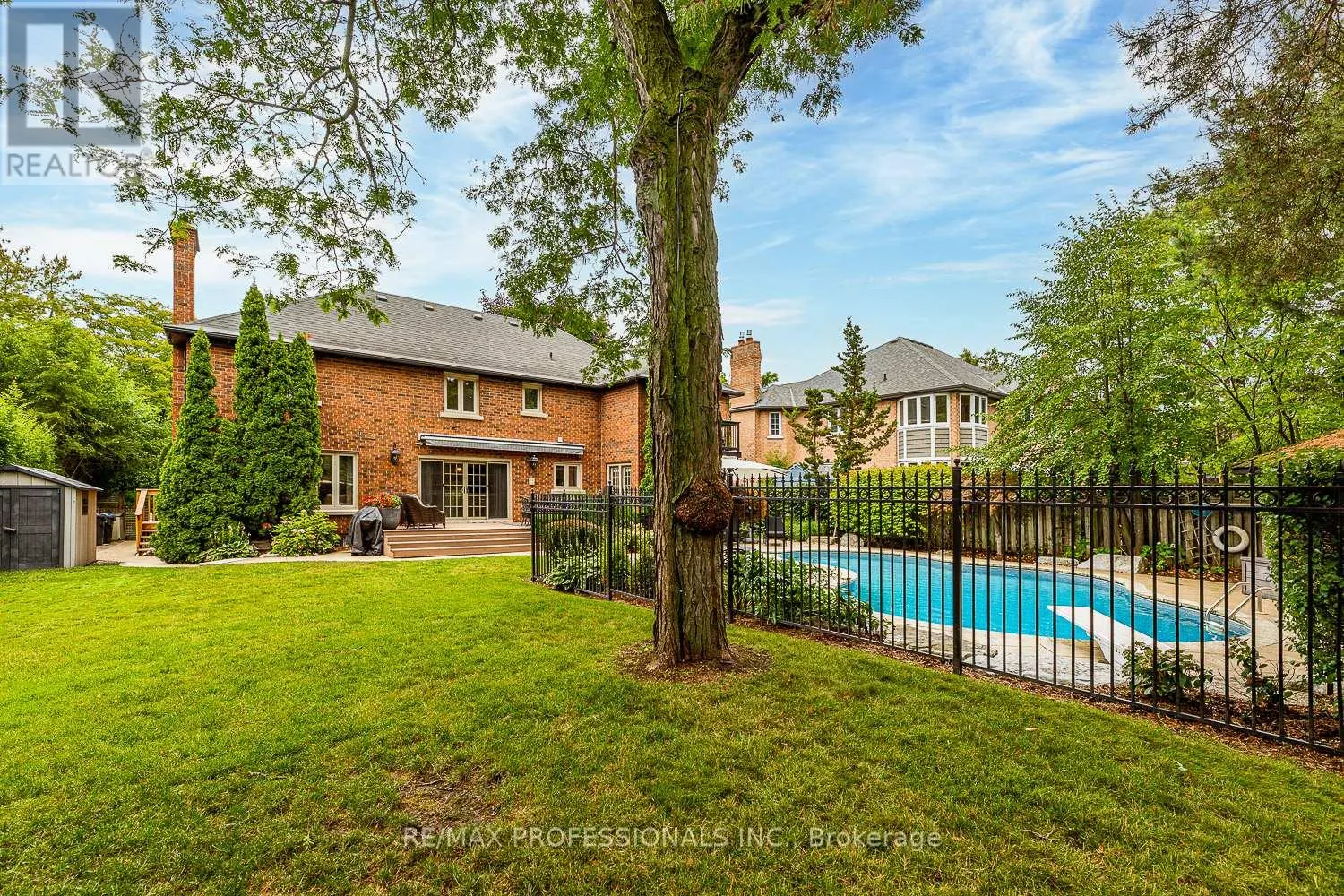 2446 HAMMOND ROAD