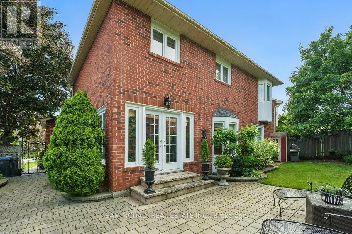 215 ANASTASIA TERRACE