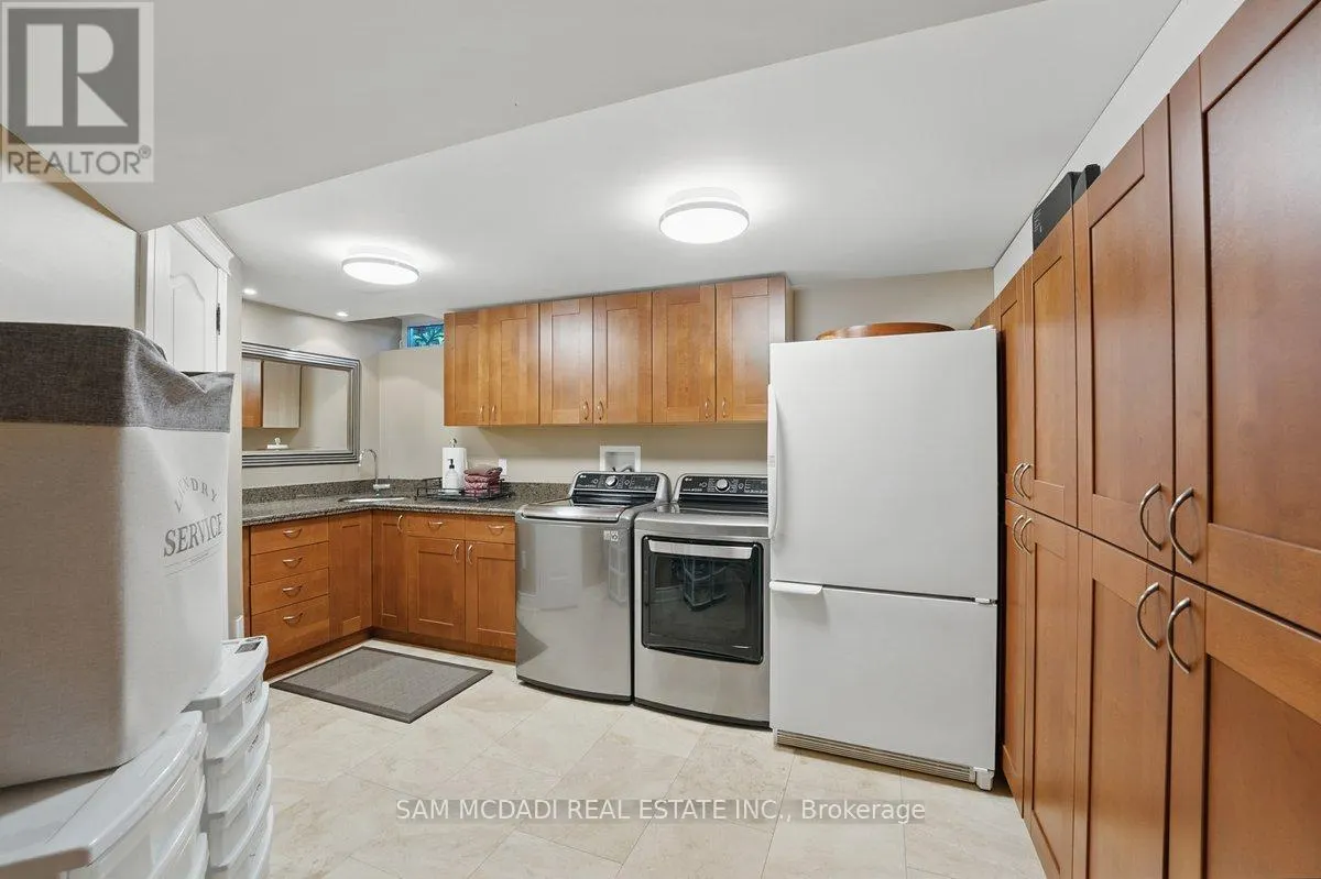 215 ANASTASIA TERRACE