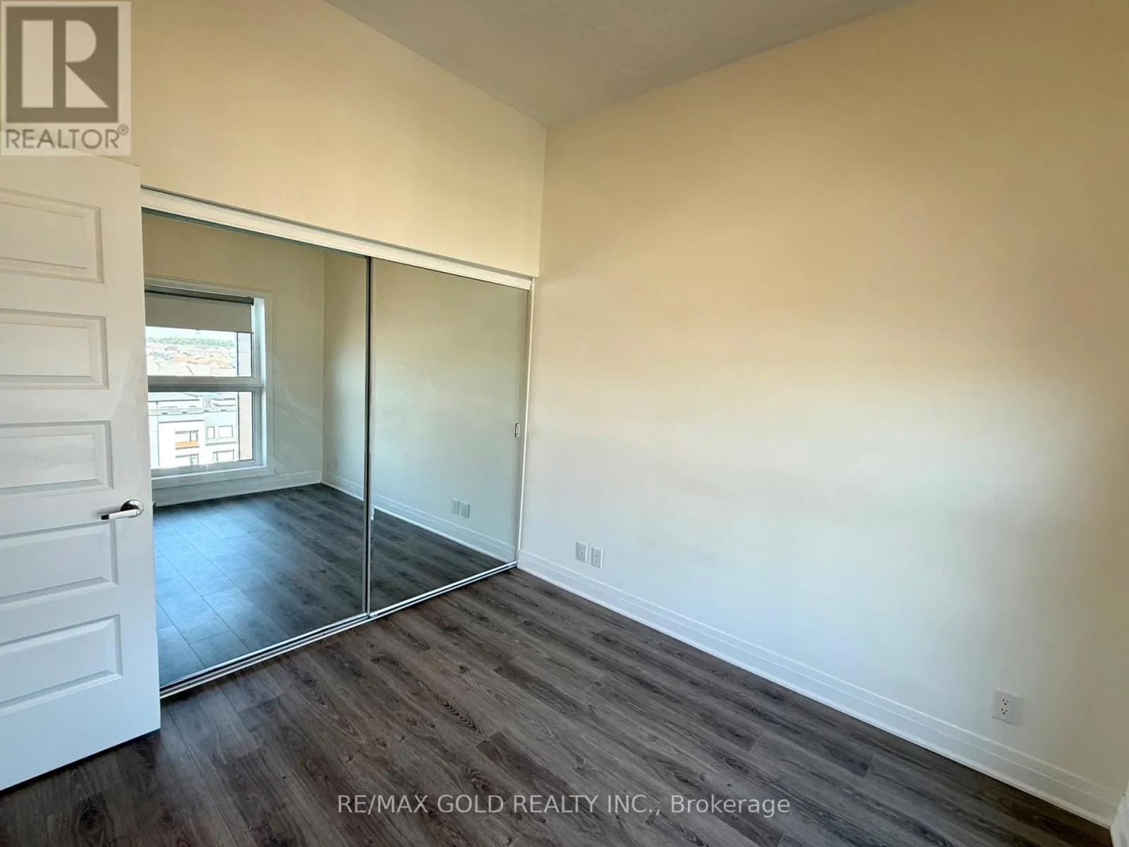 608 - 128 GROVEWOOD COMMON