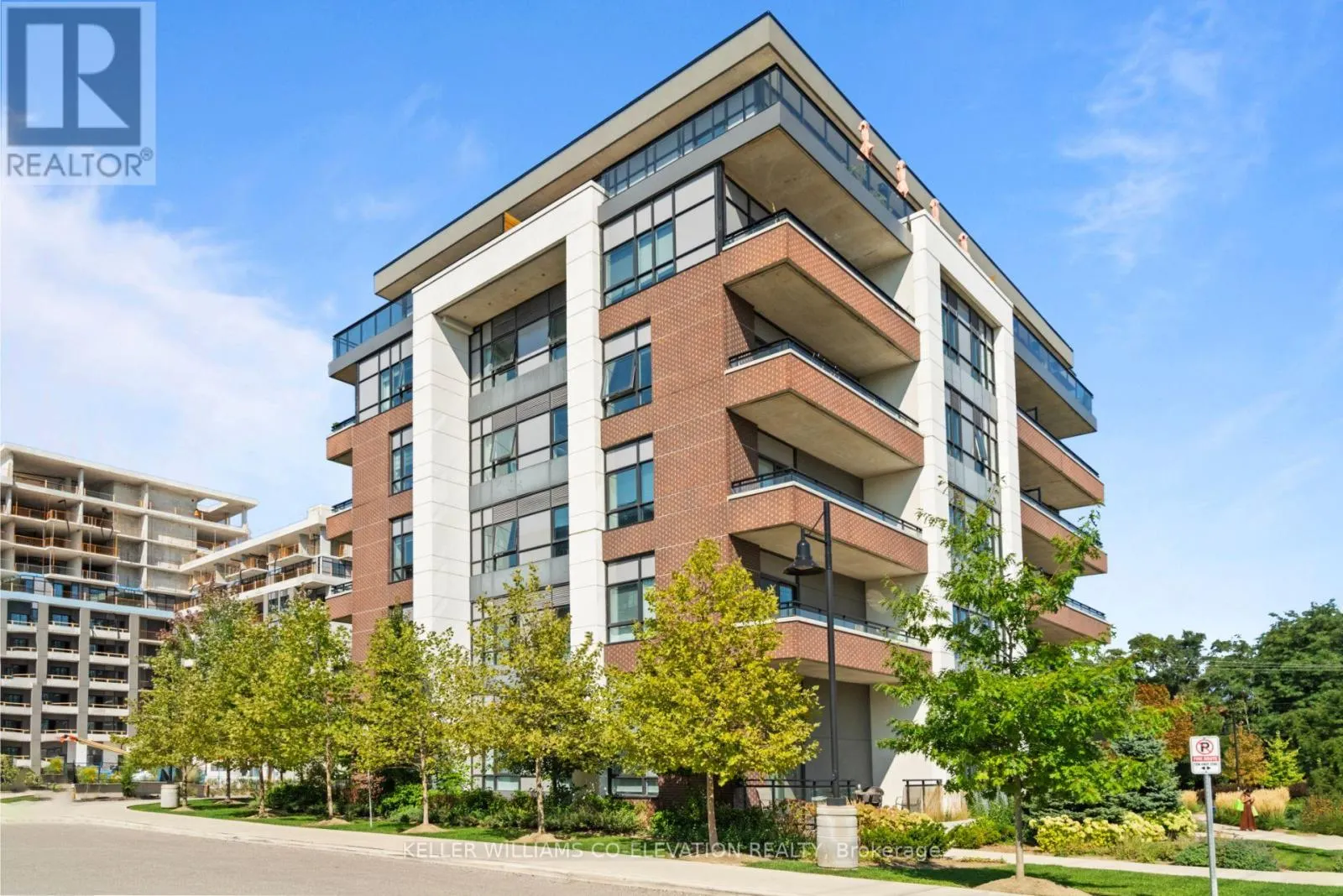 607 - 1 NEIGHBOURHOOD LANE