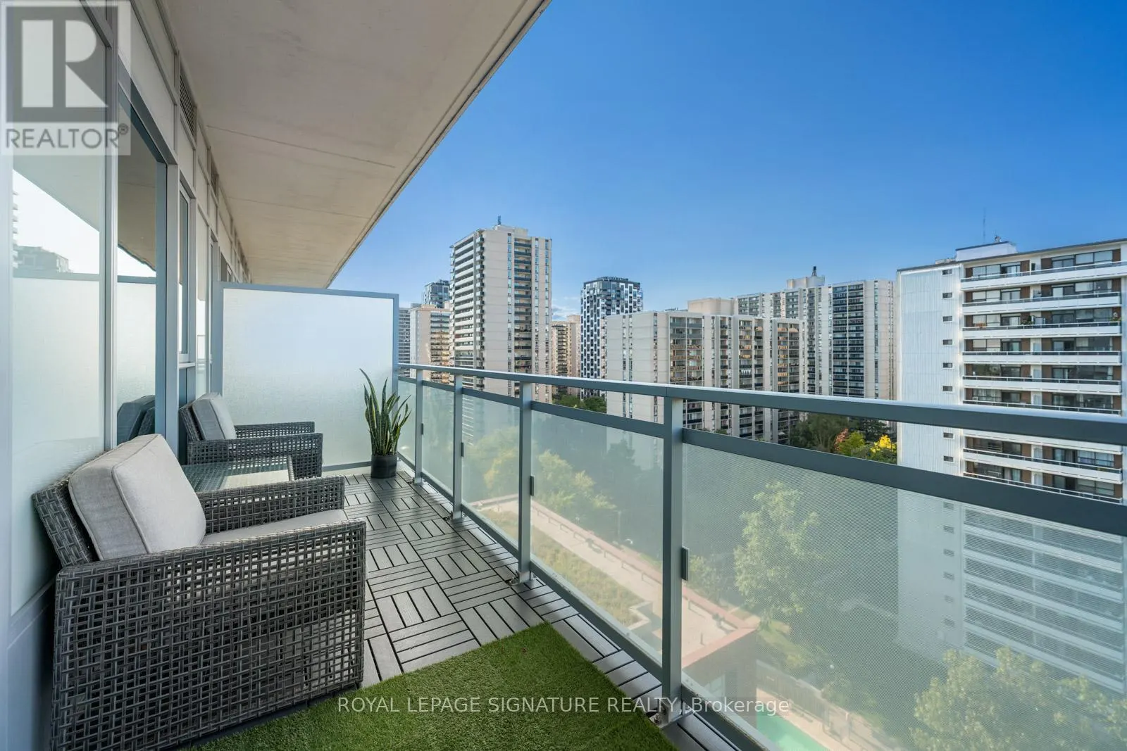 1219 - 1830 BLOOR STREET W