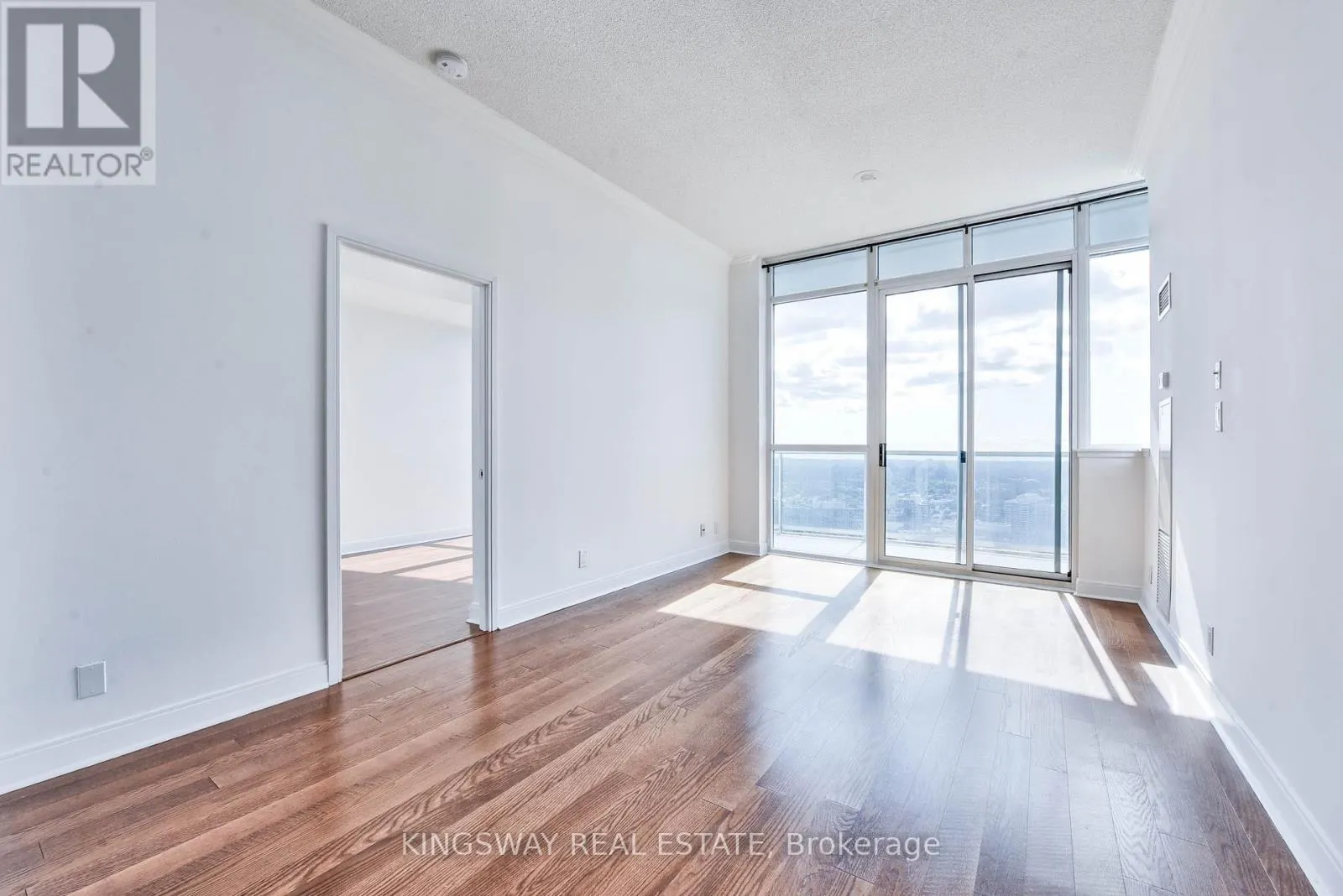3404 - 80 ABSOLUTE AVENUE