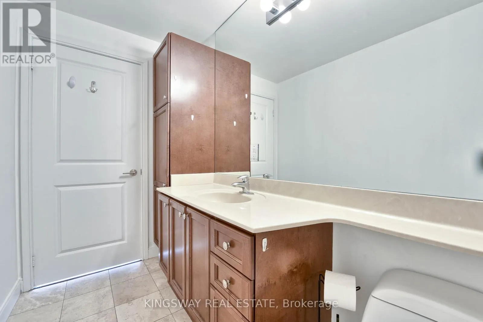3404 - 80 ABSOLUTE AVENUE