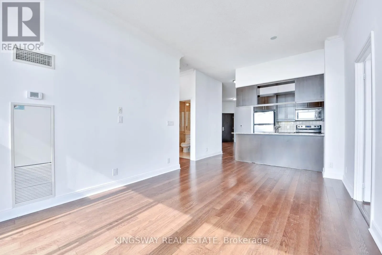 3404 - 80 ABSOLUTE AVENUE