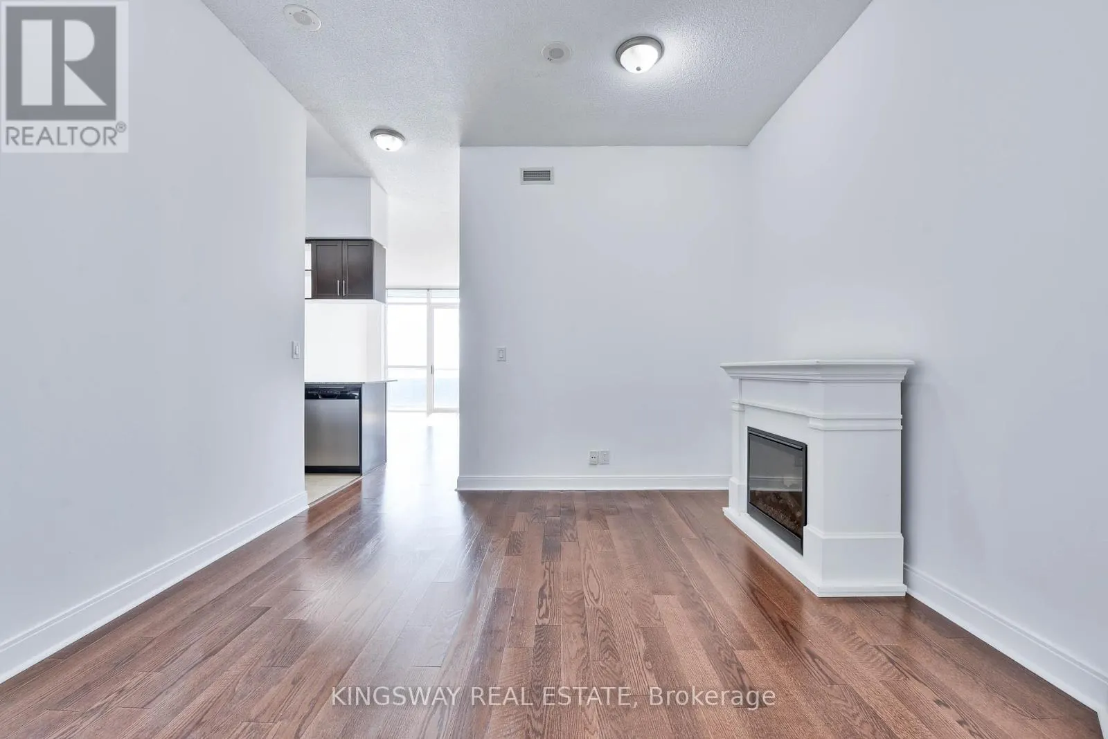 3404 - 80 ABSOLUTE AVENUE