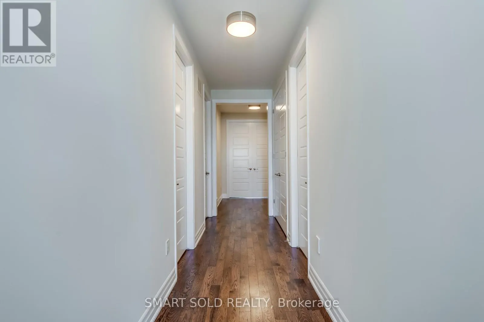 3263 DONALD MACKAY STREET