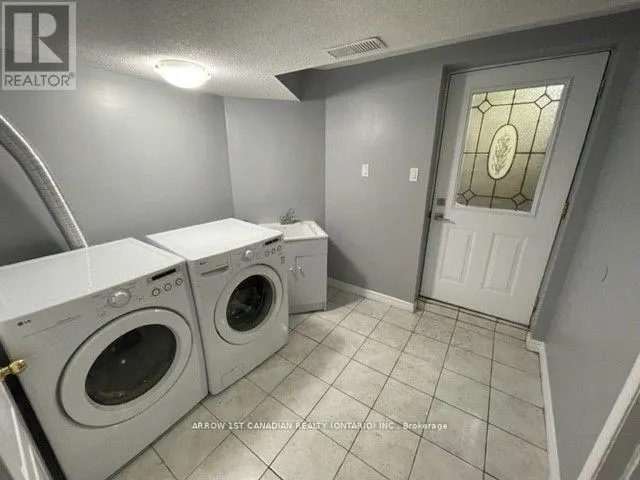 2 BEDROOM - BASEMENT - 562 FEATHERGRASS CRESCENT