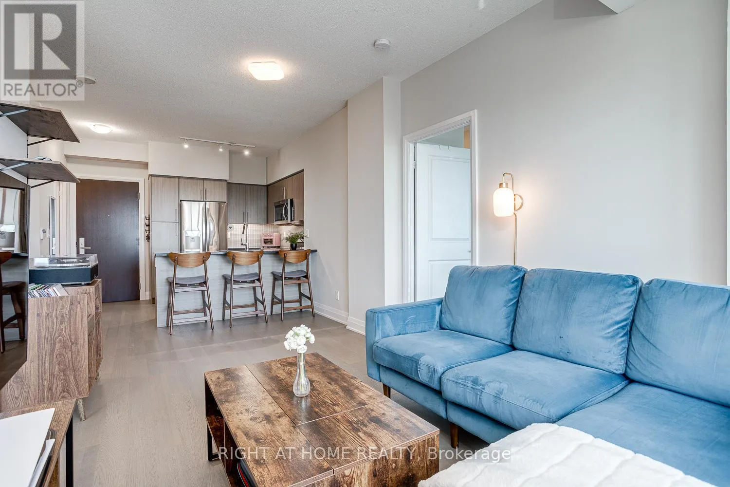 1705 - 55 SPEERS ROAD S