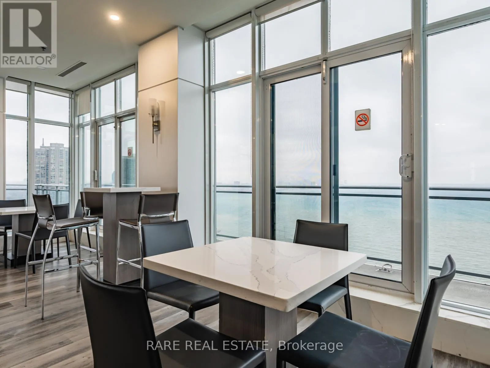 703 - 2119 LAKE SHORE BOULEVARD W
