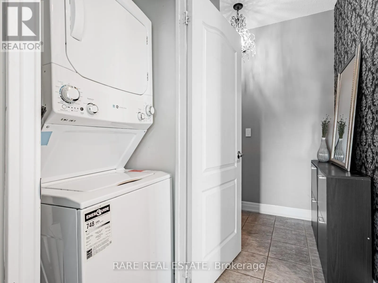 703 - 2119 LAKE SHORE BOULEVARD W