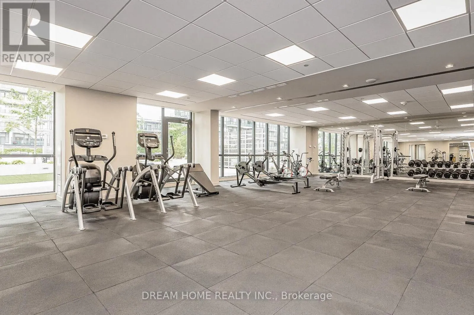 TH8 - 4055 PARKSIDE VILLAGE DRIVE