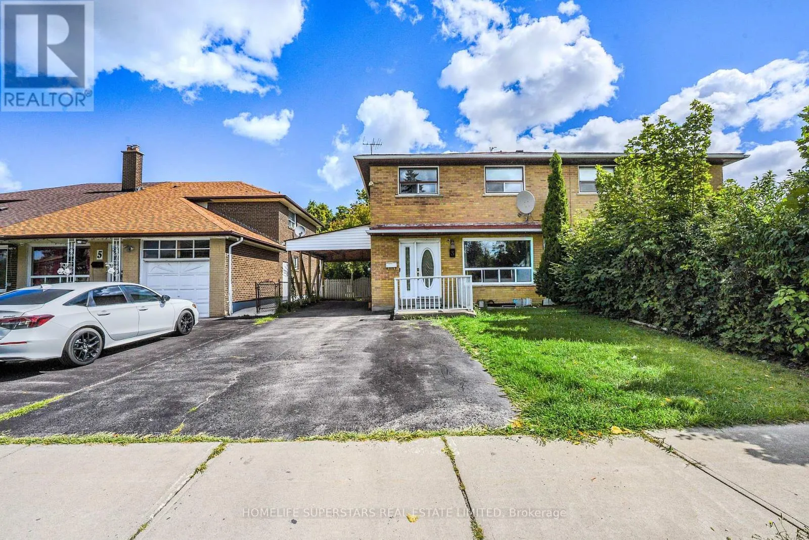 3 LIGHTWOOD DRIVE