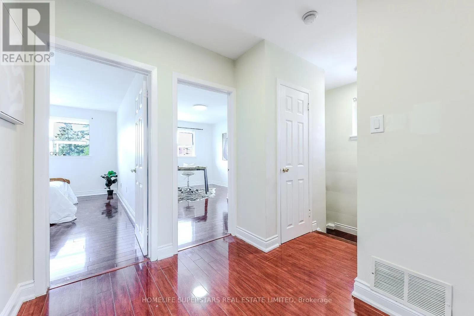 3 LIGHTWOOD DRIVE