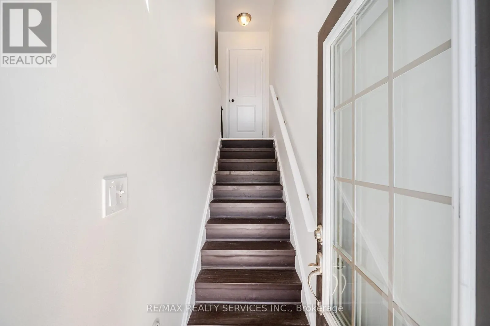60 SOLDIER STREET