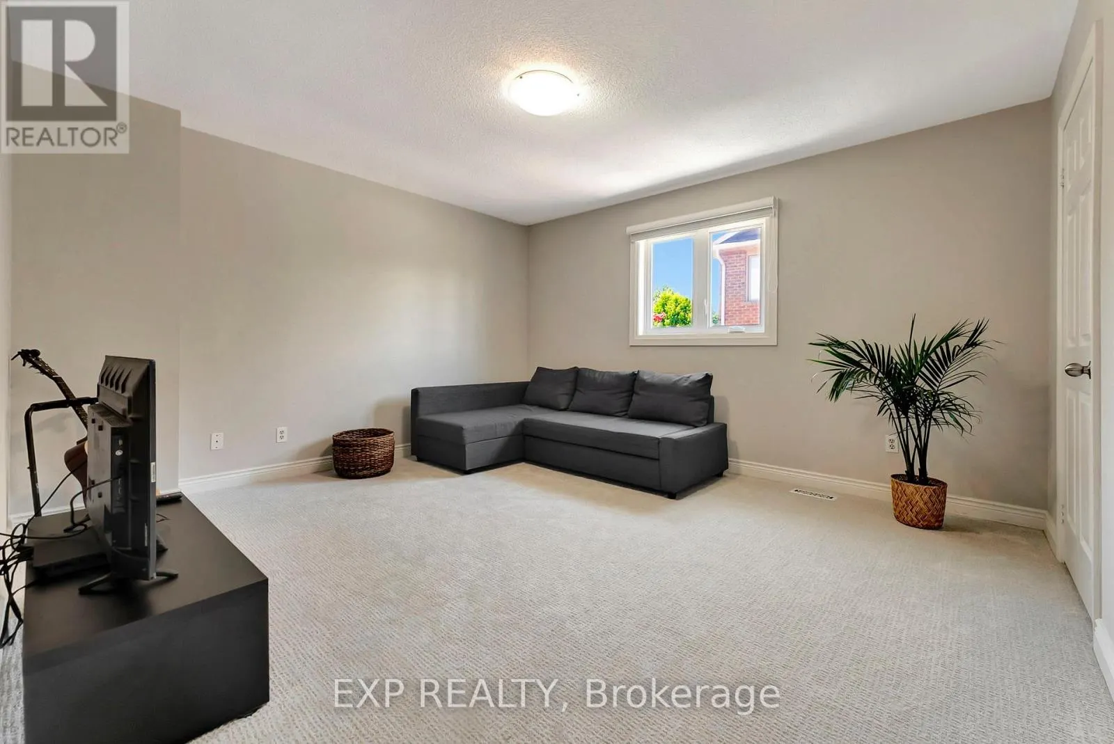 1399 WINTERBERRY DRIVE
