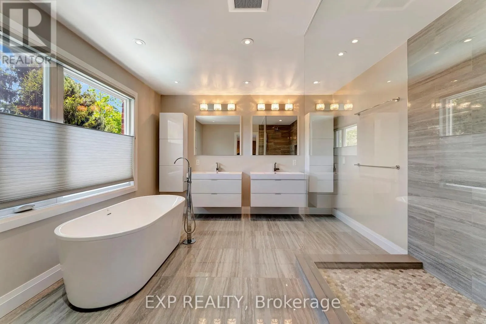 1399 WINTERBERRY DRIVE