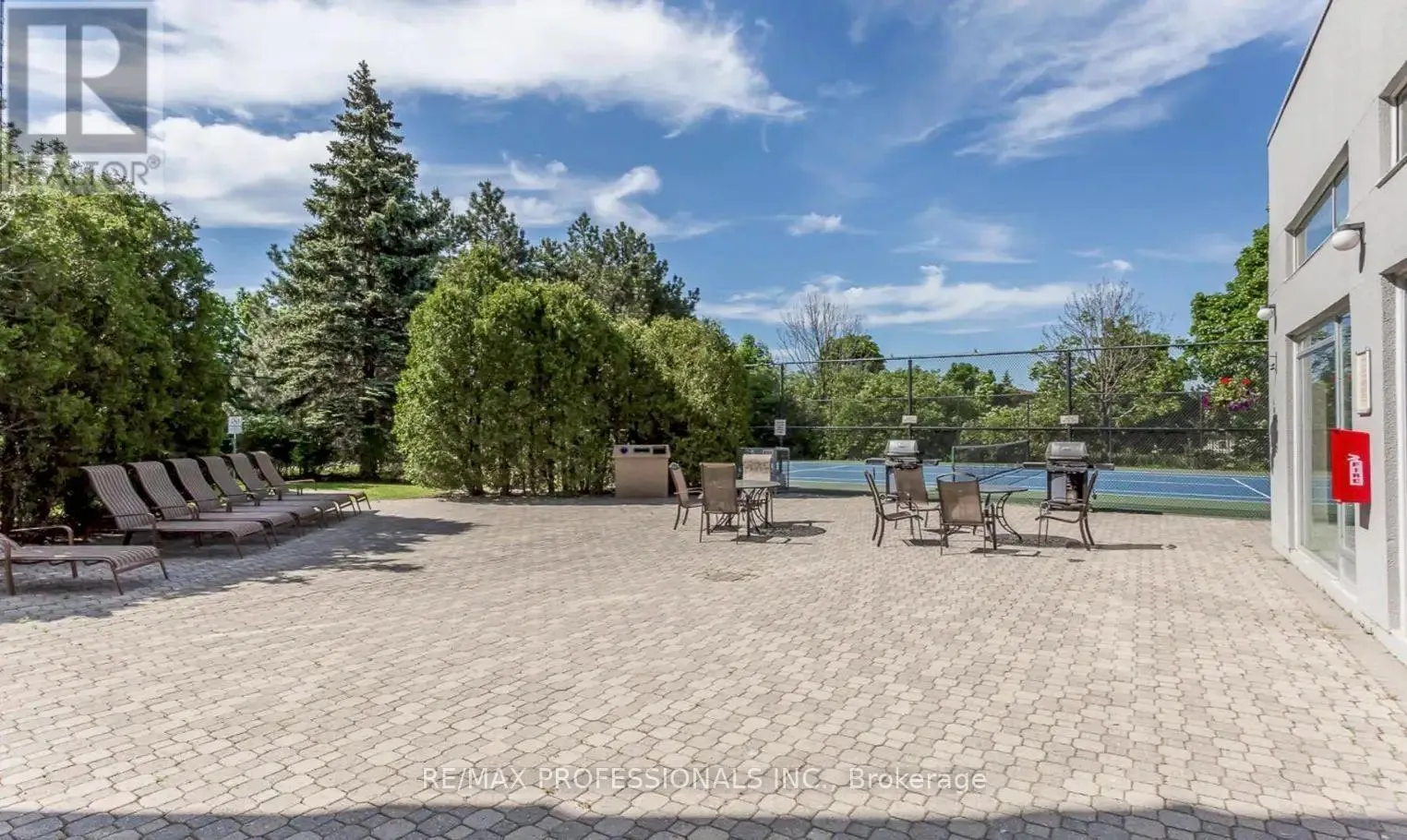 1502 - 50 KINGSBRIDGE GARDEN CIRCLE