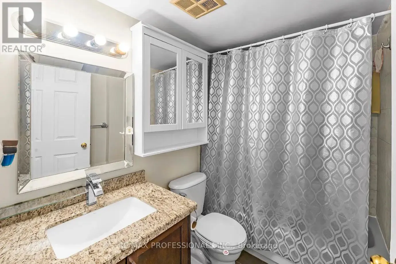 1502 - 50 KINGSBRIDGE GARDEN CIRCLE