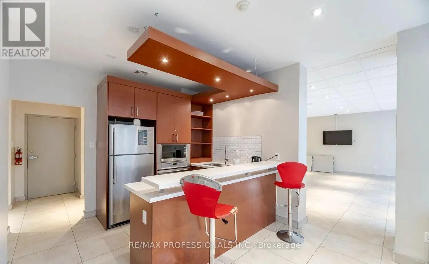 1502 - 50 KINGSBRIDGE GARDEN CIRCLE